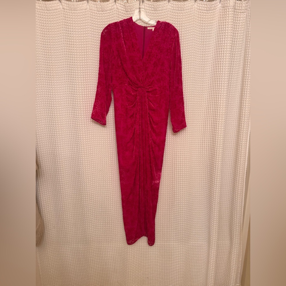 Elegant pink Lace Dress